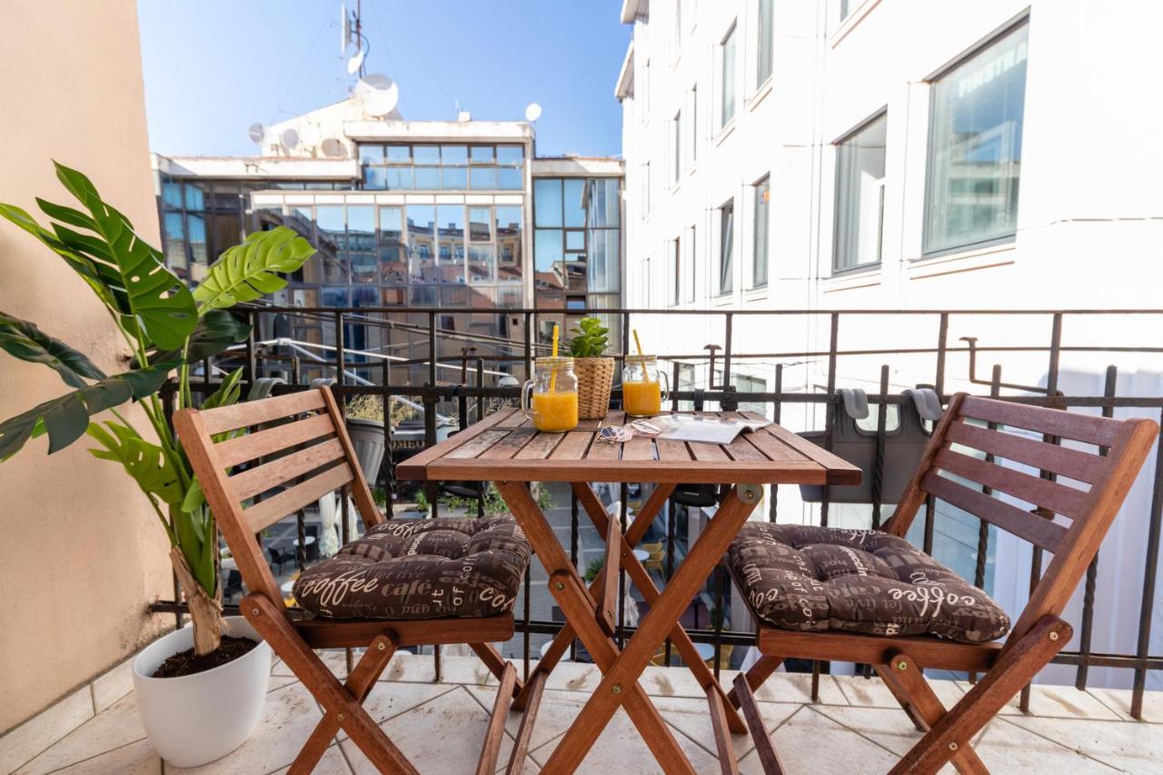 Apartment Santa Barbara Rijeka Exterior photo